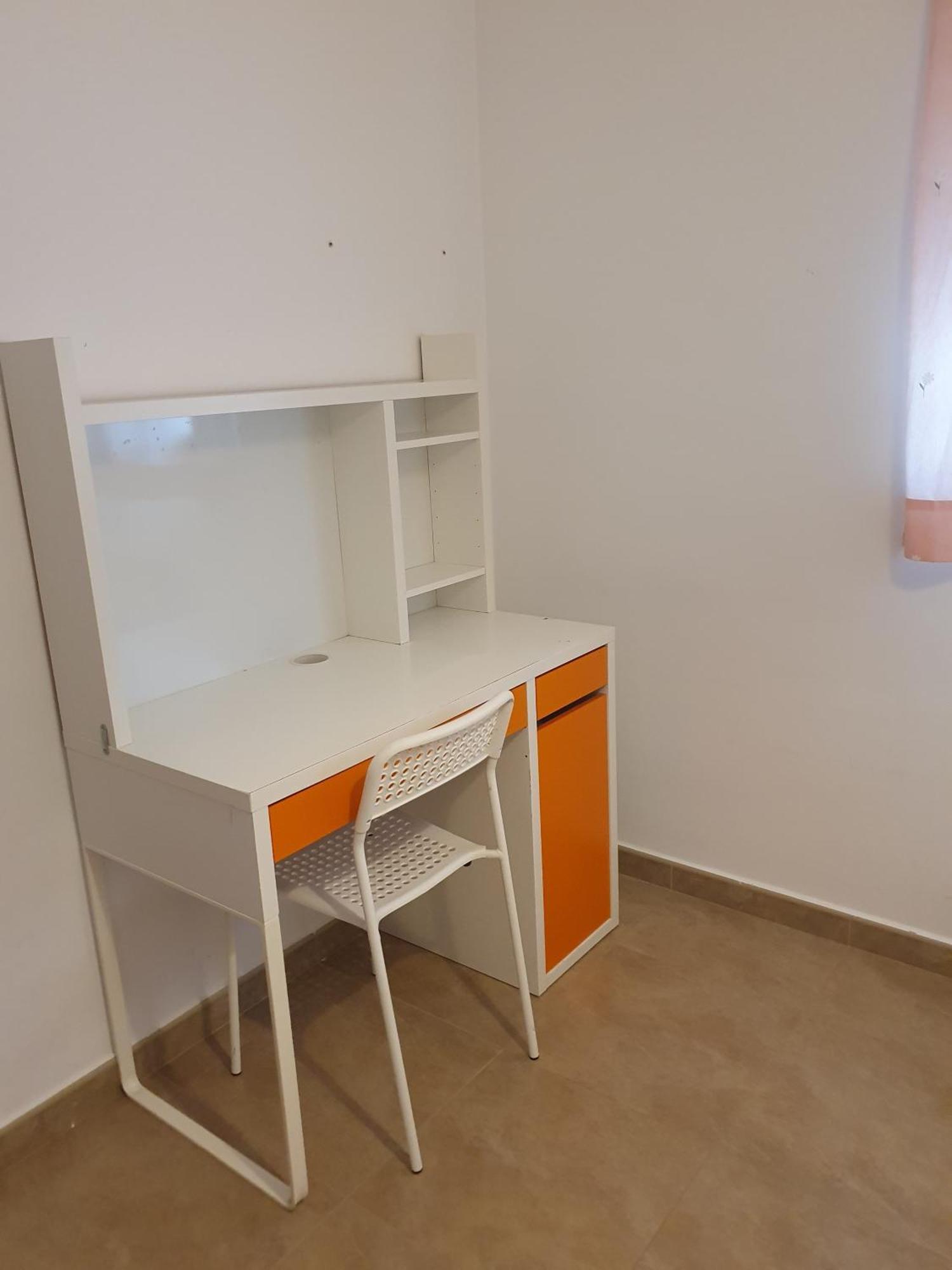 Piso Centrico Con Garaje En Hellin Appartement Buitenkant foto
